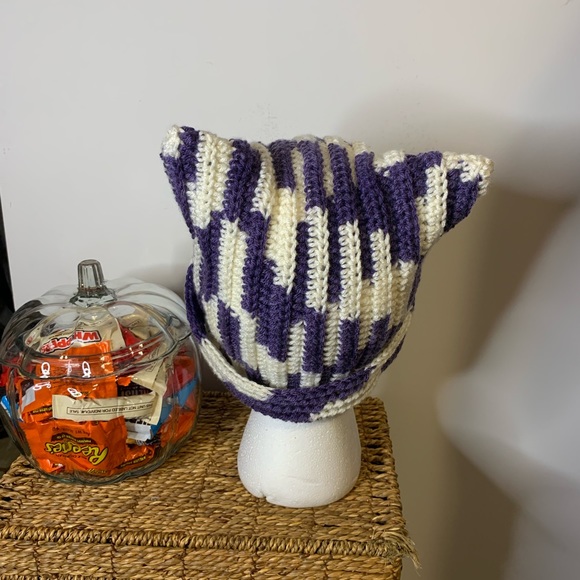 Handmade Purple White Cat Beanie Hat - Picture 4 of 5